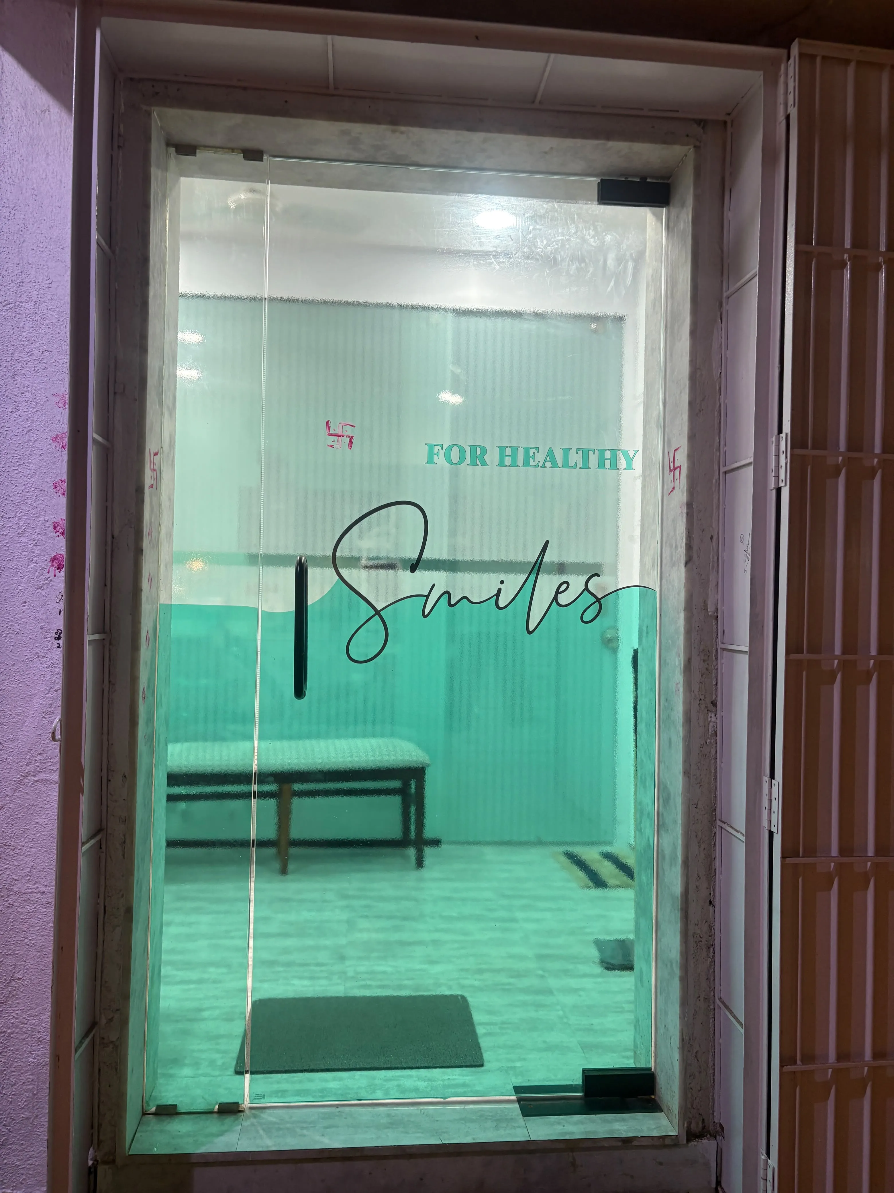 Inside House of Dentistry in Mulund West