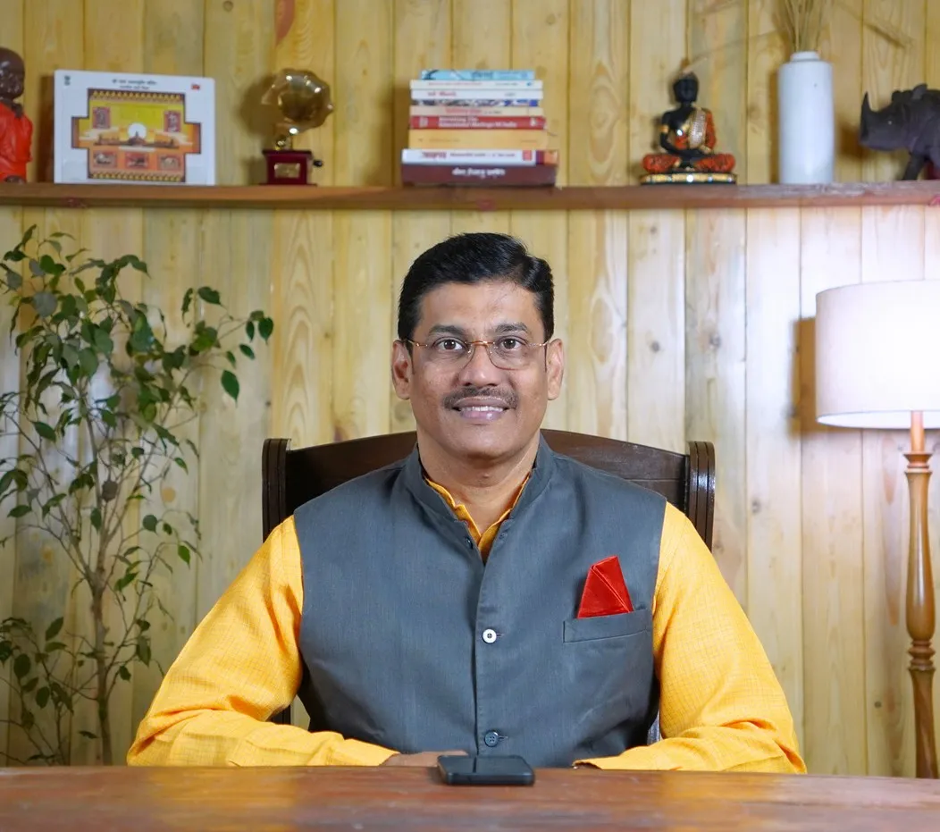 Amit Kulkarni Profile