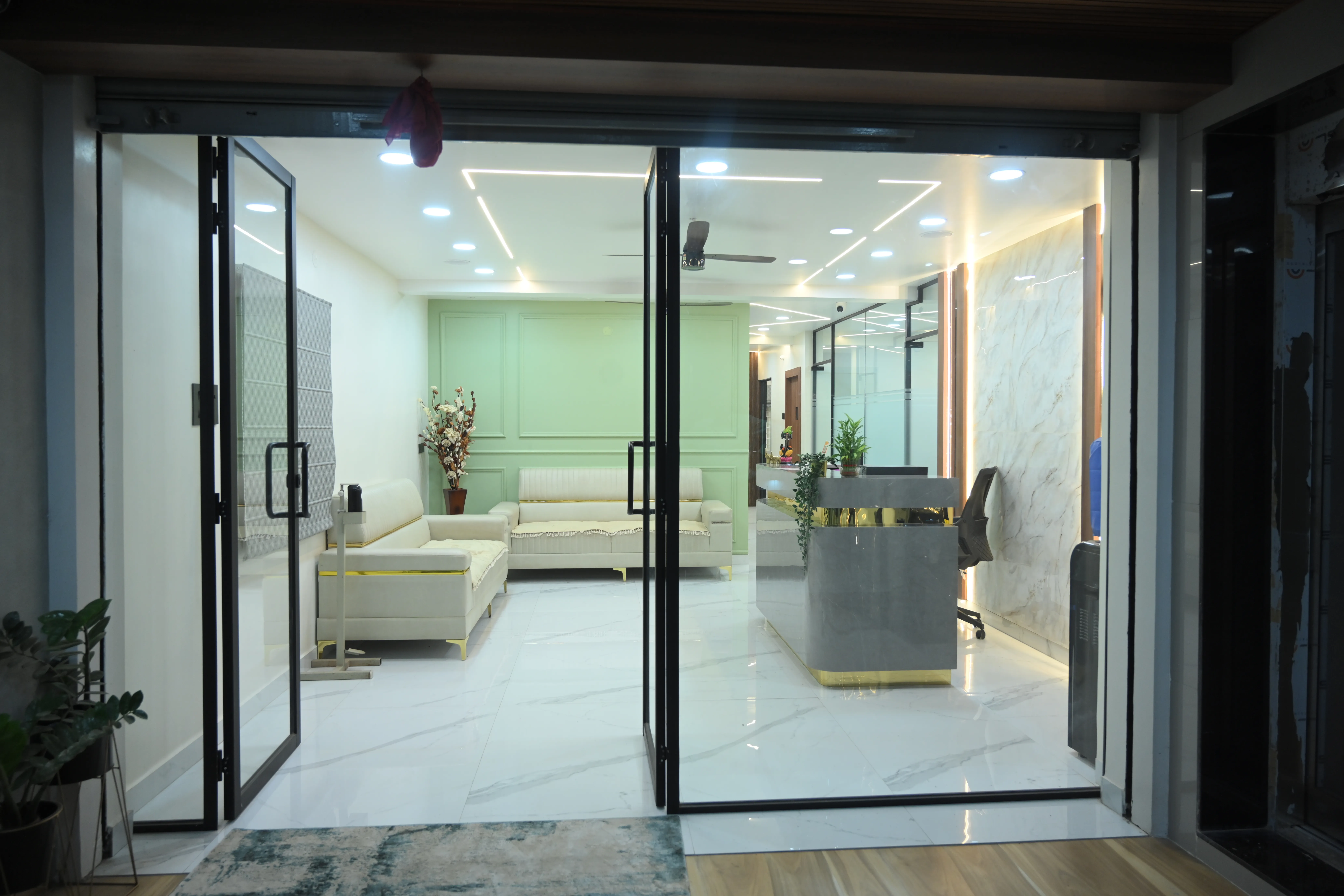 Clinic About Image