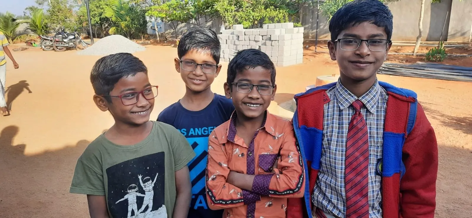 Free spectacles distribution